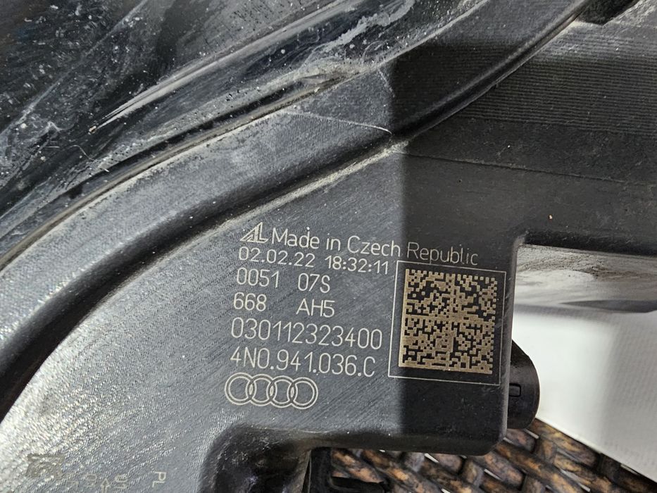 Far dreapta matrix Audi A8 4N Facelift dupa 2022 cod 4N0941036C