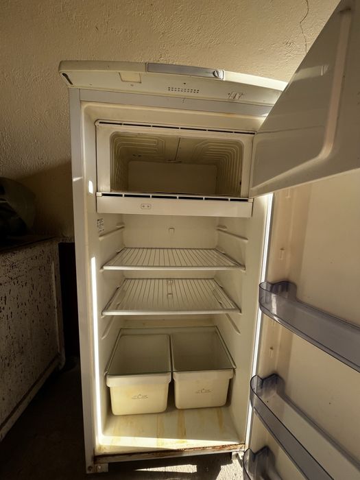 Холодильник.