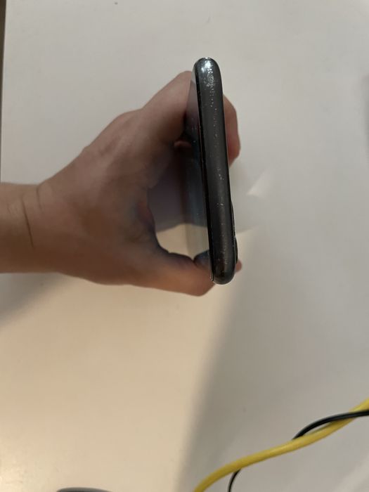 iPhone 11 64GB Black, codat Orange