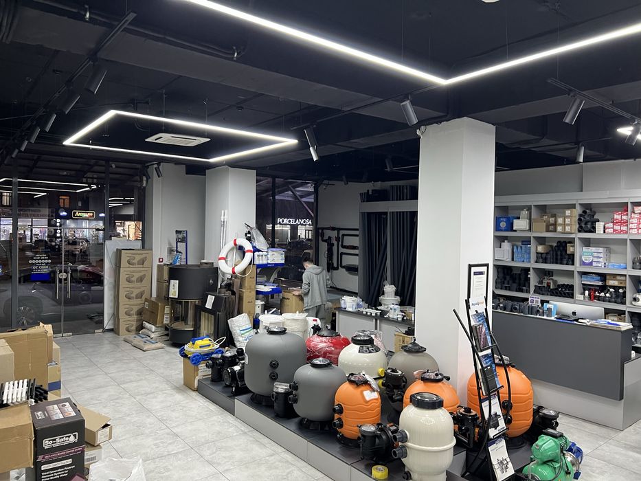 Сдам в аренду магазин+офис 300м2 На Паркентской улице.