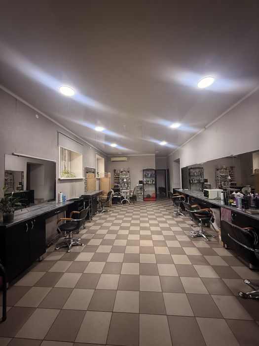 Продам постаменты