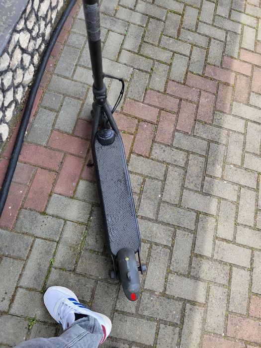 Vand trotineta electrică NINEBOT ekickScooter c2pro 7 inch negru-rosiu