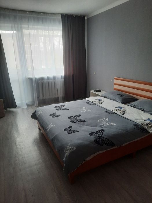 По часам ночь сутки