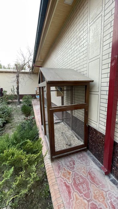 Karella 2 para bor uyi ham sotiladi