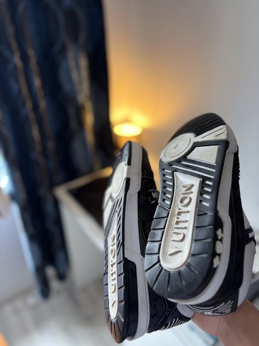 Adidasi louis vuitton trainer