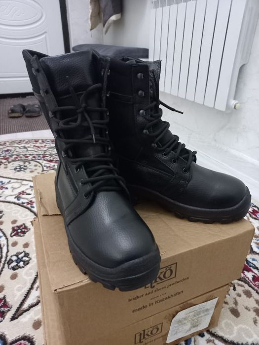 Продаётся берцы летние.