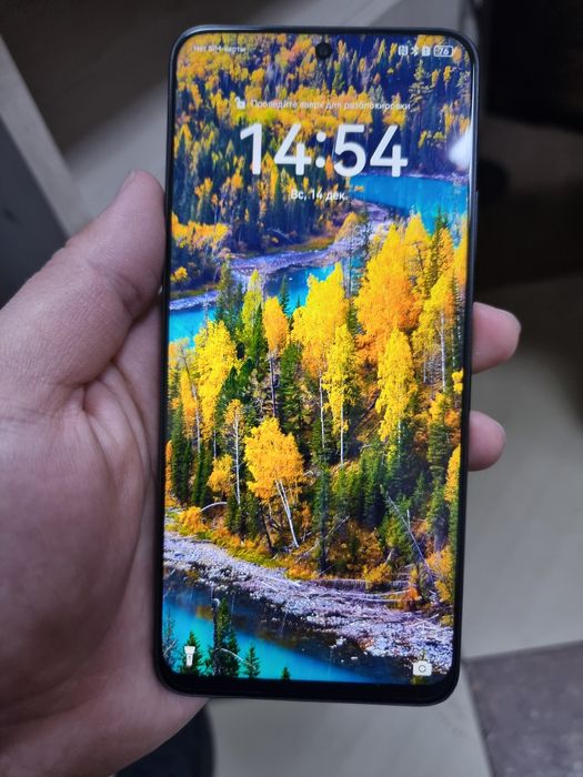 Продам Huawei 12i