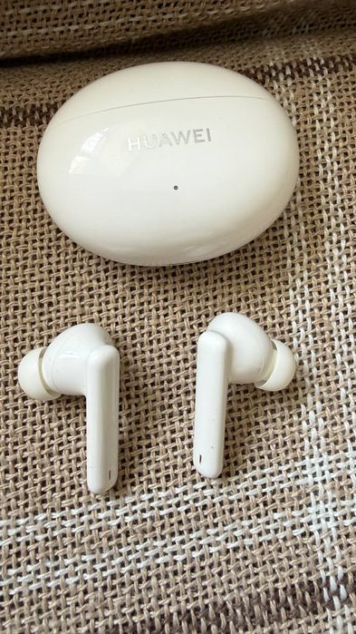 Huawei freebuds 4i наушники