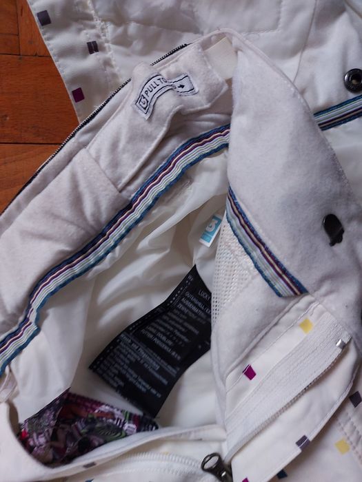 Burton XS ,зимно яке+ долните, мембрана DryRide 20K