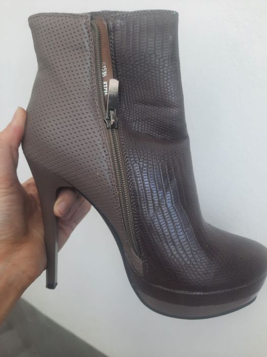 Осенние сапоги размер 39