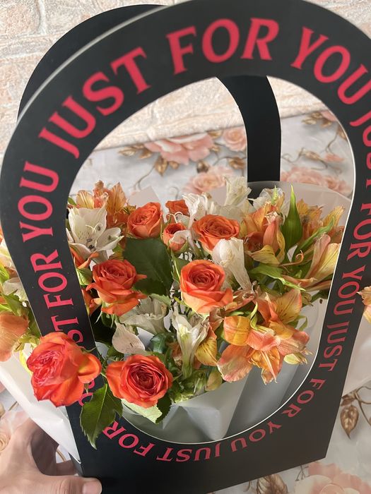 Цветы кеше келген