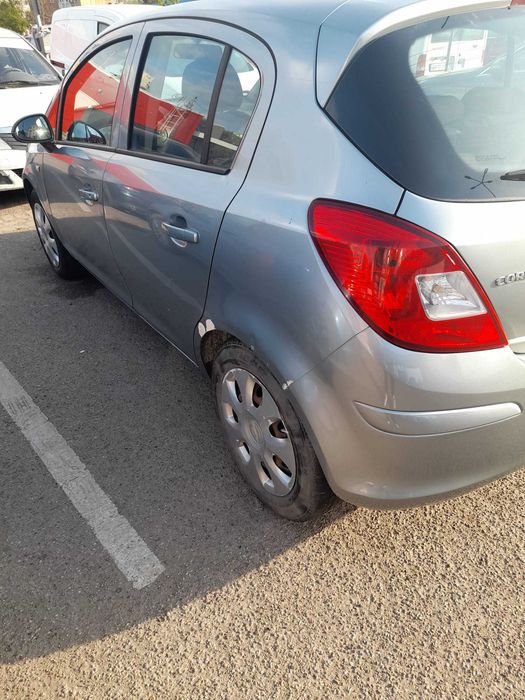 Opel Corsa D an 2010 Euro 5 motor 1.4 benzina unic proprietar ITP valabil 1 an stare foarte buna