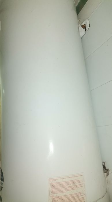 Електрически бойлер със серпентина