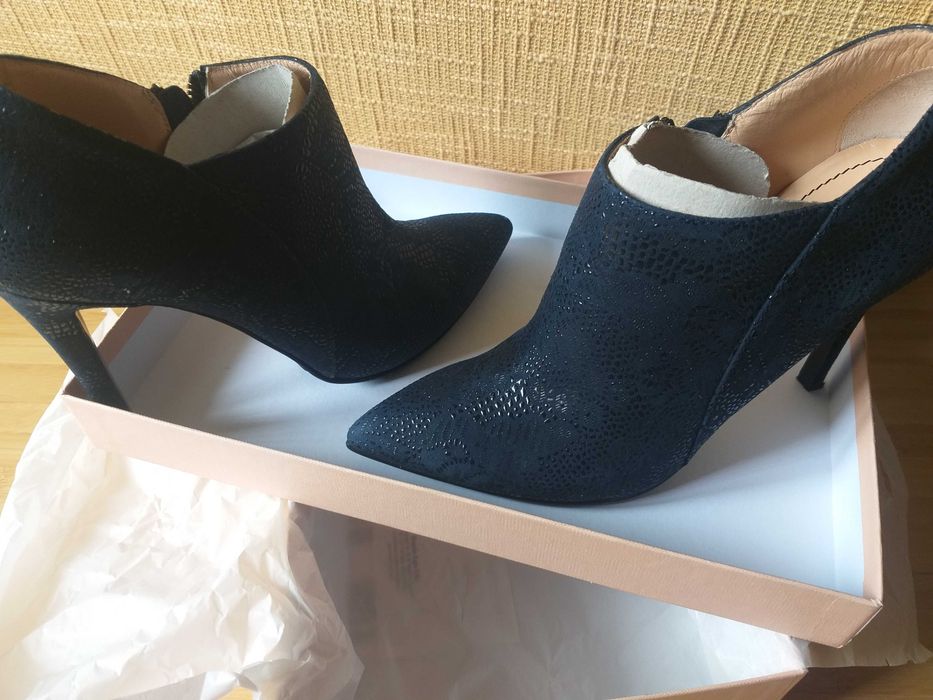 Pantofi botine / albastru marin / unicat / eleganti