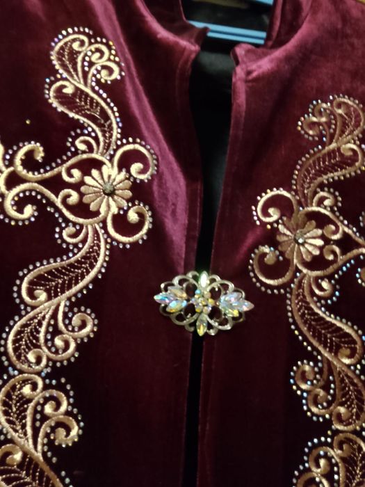 Продам женский чапан