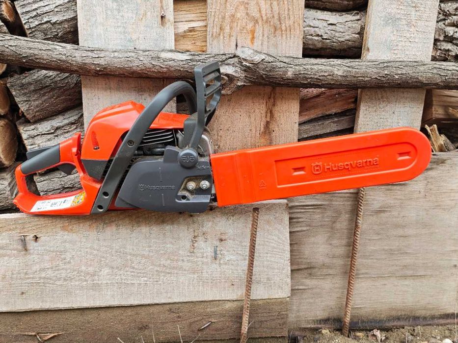 Drujba Husqvarna 135 Mark II