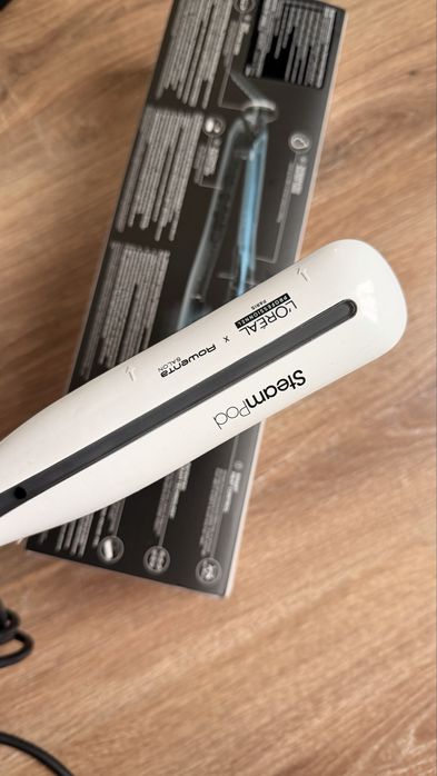 Loreal Steampod 3 преса за коса с пара