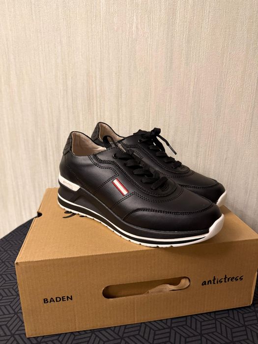 Турецкие кроссовки