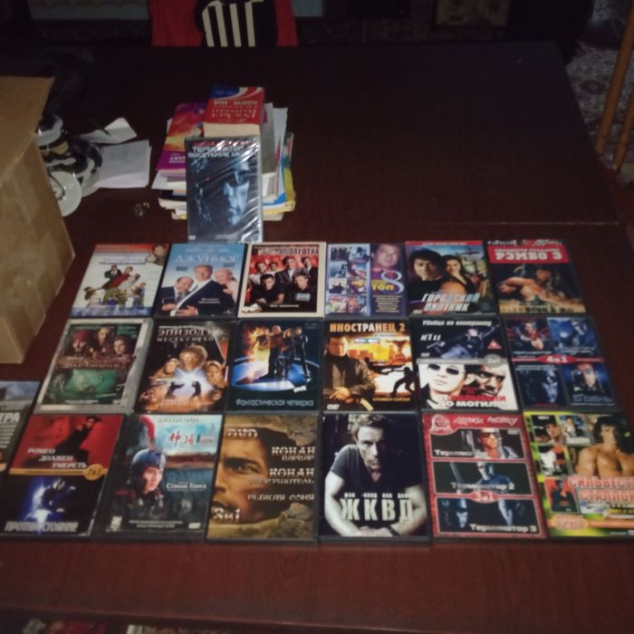 Продам диски на DVD