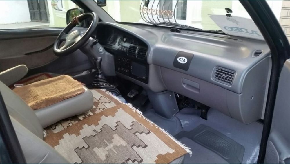 Кia pregio Минивэн