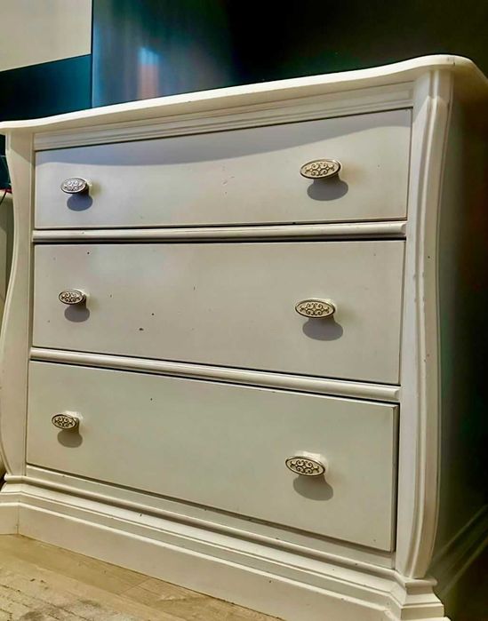 Comoda cu 3 sertare ROMINA Furniture