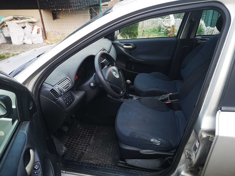 Продавам Фиат Стило 1.9 JTD дизел 2003 година