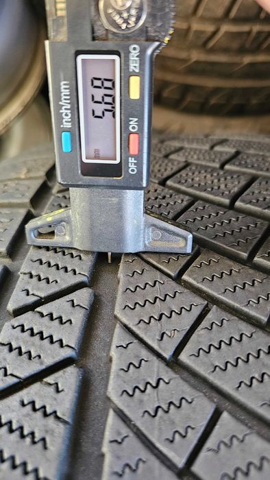 Anvelope 275/45/20 CONTINENTAL iarna