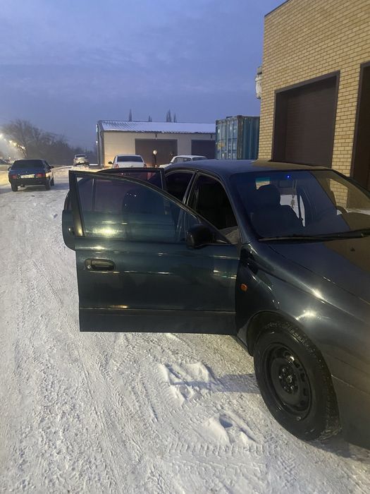 Toyota Carina E