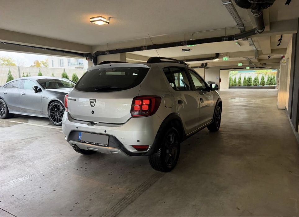 Dacia Sandero Stepway 0.9 Turbo Orange Pack cu doar 41.000 km apsolut Reali