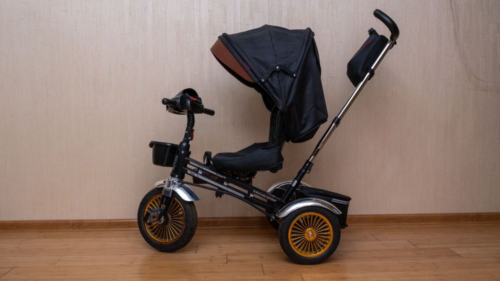 Детский трехколесный велосипед