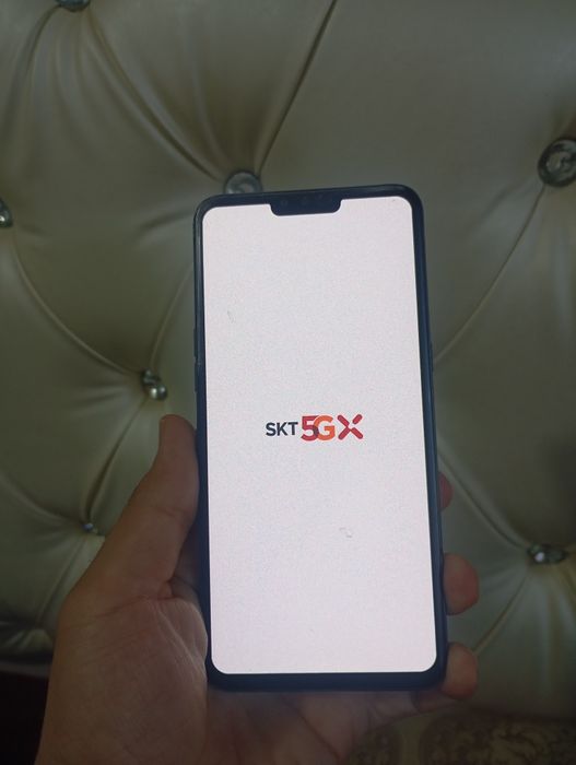 LG V50 5G  128/6Gb Moshniy