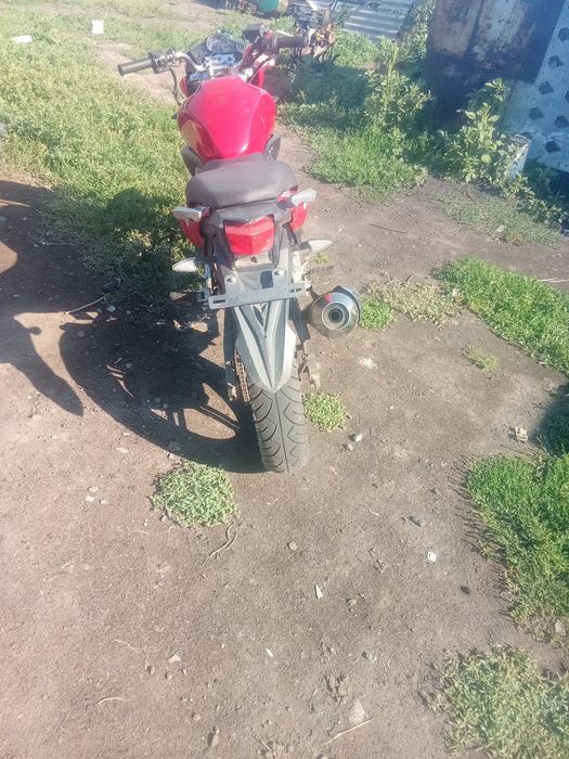 Продам мотоцикл 200кубов