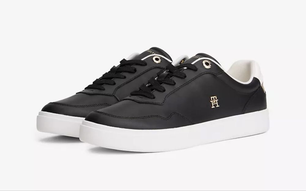 Кеды от Tommy Hilfiger