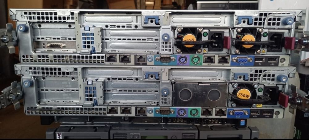 Сервер HP Proliant Dl380 Gen7