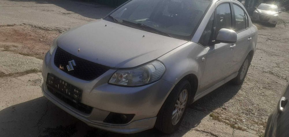 Oglinda stanga  Suzuki SX4 Berlina 1.6 benzina