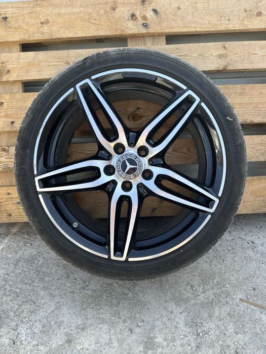 Mercedes AMG 19” джанти с чисто нови летни гуми