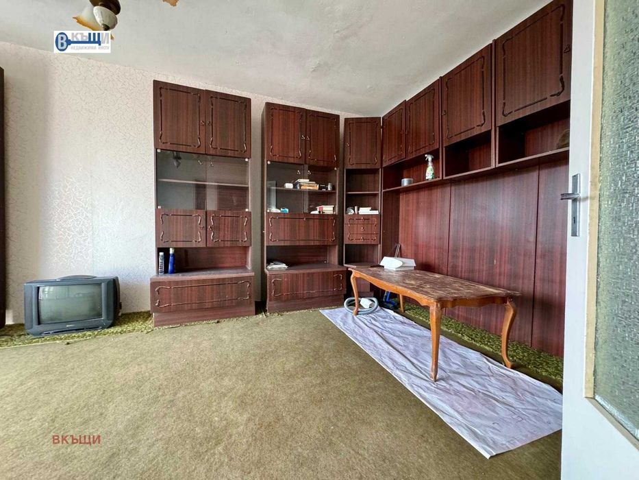 Продава се Четиристаен апартамент в Велико Търново, Бузлуджа - 75 кв.м за 1374 €/кв.м - Снимка #2