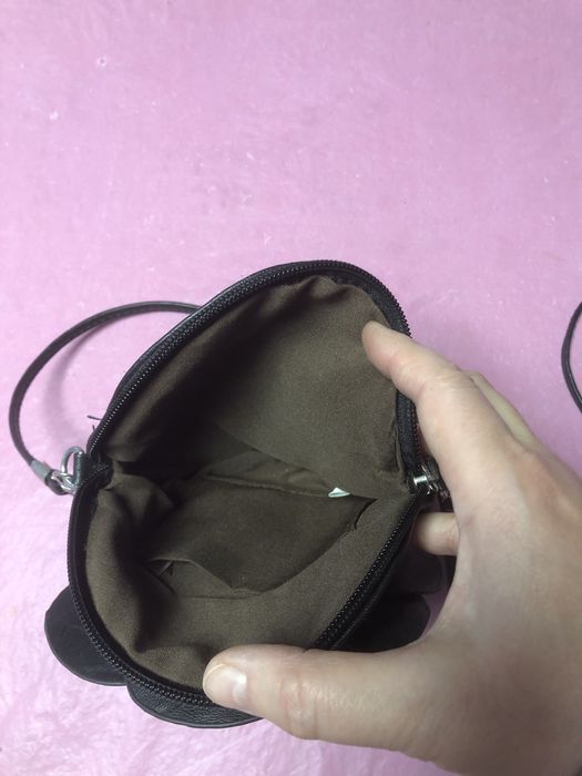 Малка чанта “Черна роза” с дълга дръжка