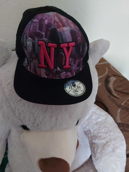 Оригинални ,зимни,  плетени шапки на ,,Kama""