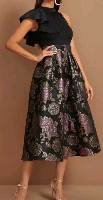 Три рокли размер М