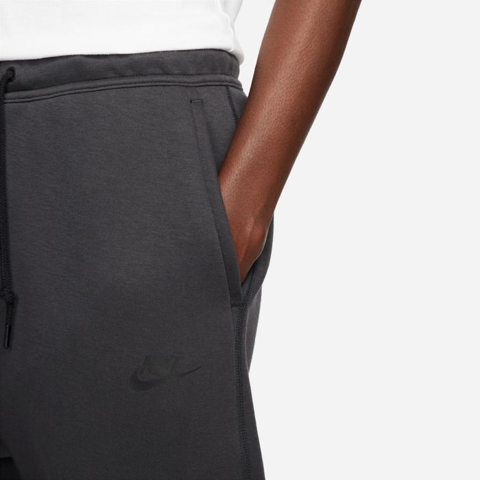 Pantaloni Nike Tech Fleece Noi Originali (XS)
