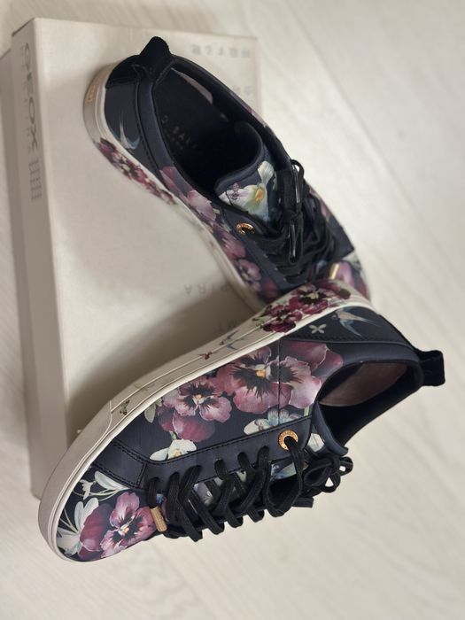 Дамски обувки Twinset Musette Ted Baker Steve Madden Aldo