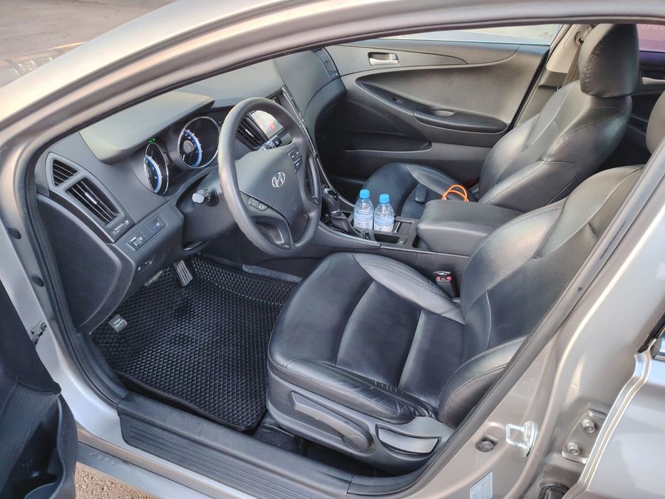 Хундай соната продам