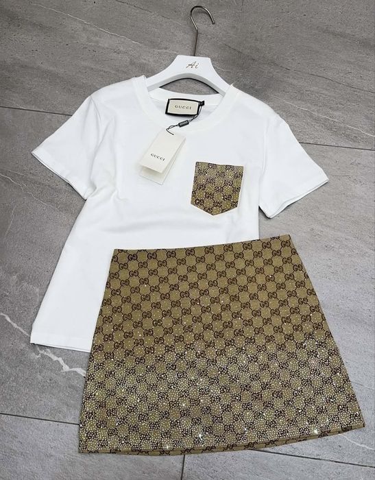 Дамски сет  с камъчета