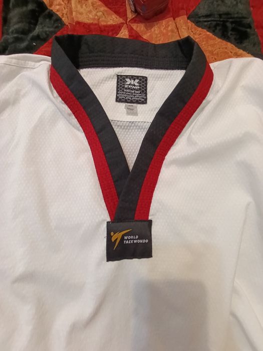 Продам форму для теаквандо