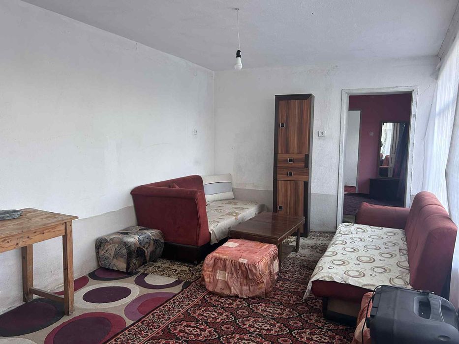 Къща във ръжево конаре