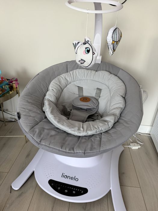 Balansoar si landou Lionelo