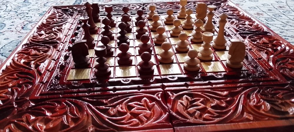 Продаём ШахНарды