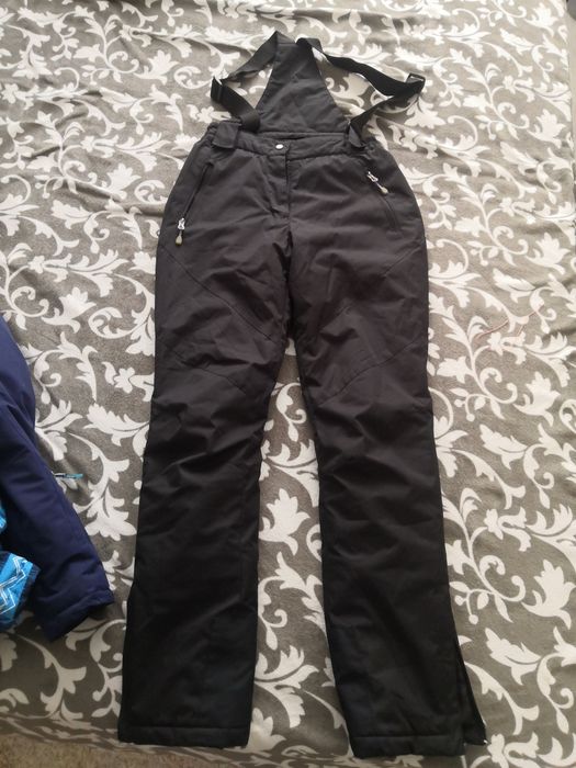 Продам лыжный костюм