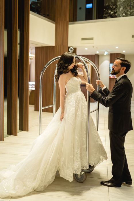 Vand rochie de mireasa Nicole Milano